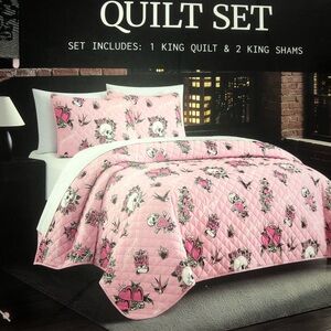 ☠️💗 ED HARDY  - Pink Skull & Heart Pattern King Quilt with 2 King Shams